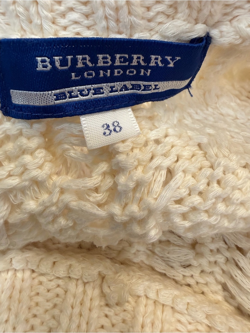 Burberry Cream Cable Knit Long Sleeve Sweater Dress - Picture 6 of 7